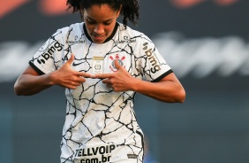 Yasmin anotou gol no jogo entre Corinthians e Ava Kindermann, pelo Brasileiro Feminino
