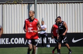 Marquinhos, Renato e Sylvinho durante treino de reapresentao do Corinthians