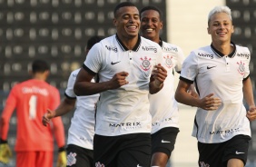 Corinthians goleia Red Bull Bragantino pelo Campeonato Paulista Sub-20