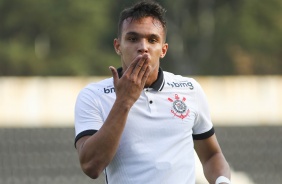 Corinthians goleia Red Bull Bragantino pelo Campeonato Paulista Sub-20