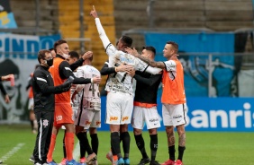 J comemorando seu gol no jogo entre Corinthians e Grmio, na casa adversria, pelo Brasileiro