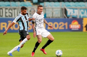 Luan durante partida entre Corinthians e Grmio, pelo Campeonato Brasileiro