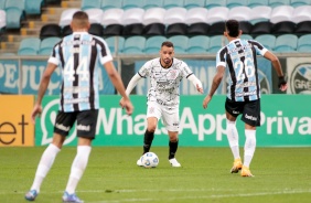 Renato Augusto durante partida entre Corinthians e Grmio, pelo Campeonato Brasileiro