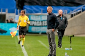 Sylvinho durante partida entre Corinthians e Grmio, pelo Campeonato Brasileiro