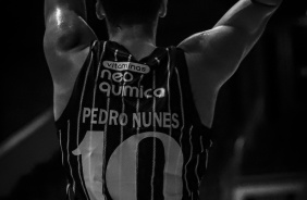 Pedro Nunes durante partida de basquete entre Corinthians e Mogi