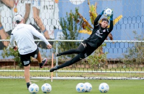 Cssio durante treino do Corinthians no CT Joaquim Grava