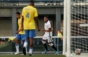Arthur Souza no duelo entre Corinthians e Ibrachina, pelo Paulista Sub-20