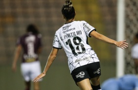Gabi Portilho comemora seu gol no jogo entre Corinthians e Ferroviria
