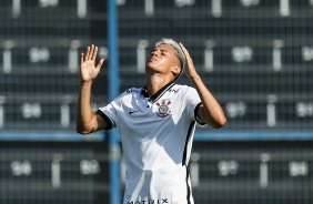 Matheus Arajo marcou trs gols no jogo entre Corinthians e Bahia, pelo Brasileiro Sub-20