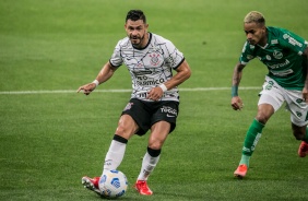 Giuliano durante jogo entre Corinthians e Juventude, pelo Brasileiro