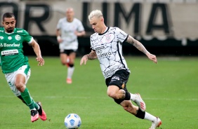 Rger Guedes atuando no jogo entre Corinthians e Juventude, pelo Campeonato Brasileiro