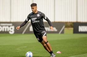 Lo Santos durante ltimo treino do Corinthians para jogo do incio do returno do Brasileiro