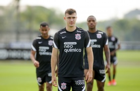 Lucas Piton durante ltimo treino do Corinthians para jogo do incio do returno do Brasileiro