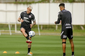 Roger Guedes durante ltimo treino do Corinthians para jogo do incio do returno do Brasileiro