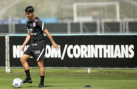 ngelo Araos participa de ltimo treino do Corinthians para duelo diante o Amrica-MG