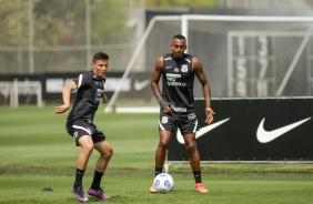 Mantuan e Raul participam de ltimo treino do Corinthians para duelo diante o Amrica-MG