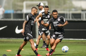 Vitinho, Adson e Du no ltimo treino do Corinthians para duelo diante o Amrica-MG