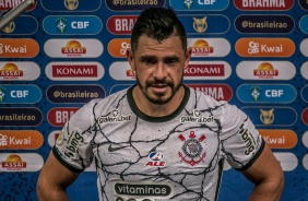 Giuliano durante partida entre Corinthians e Amrica-MG, pelo Brasileiro, na Neo Qumica Arena