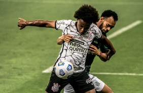 Willian durante partida entre Corinthians e Amrica-MG, pelo Brasileiro, na Neo Qumica Arena