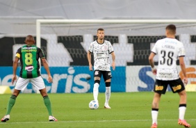 Joo Victor atuando no jogo entre Corinthians e Amrica-MG, pelo Campeonato Brasileiro