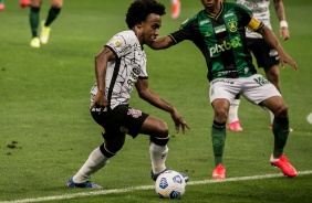 Willian estreou bem no jogo entre Corinthians e América-MG, pelo Brasileirão