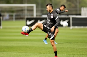 Giuliano no treinamento do Corinthians, no CT Dr. Joaquim Grava