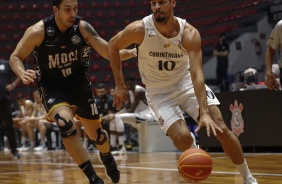Pedro Nunes durante partida contra o Mogi, válida pelo Paulista de Basquete