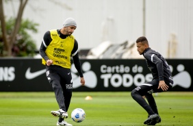 Renato Augusto e João Victor durante treino preparatório para o Dérbi entre Corinthians e Palmeiras