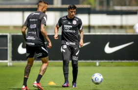 Luan e Mantuan fazem ltimo treino no CT do Corinthians antes do Drbi contra o Palmeiras