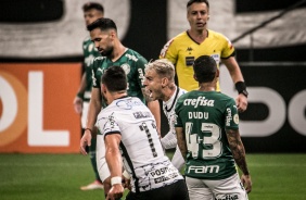 Róger Guedes anotou o primeiro tento do Corinthians no duelo contra o Palmeiras