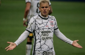 Rger Guedes durante partida entre Corinthians e Palmeiras na Neo Qumica Arena