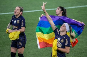 Corinthians vence Palmeiras e se sagra Tricampeo Brasileiro Feminino