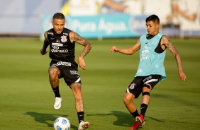 Thiaguinho e Adson durante tarde de treinos no CT do Corinthians