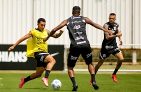 Du e Luan em mais um dia de treinamentos no CT do Corinthians