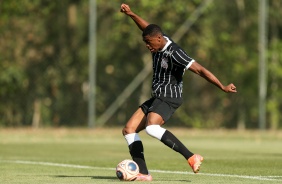 Felipe Augusto durante jogo entre Corinthians e Red Bull Bragantino, pelo Paulista Sub-20