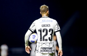 Atacante Rger Guedes durante jogo entre Corinthians e Red Bull Bragantino, pelo Brasileiro