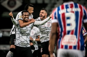 Cantillo comemora o gol de J no jogo entre Corinthians e Bahia, na Neo Qumica Arena
