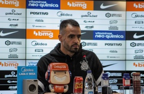 Renato Augusto em entrevista coletiva no CT Dr. Joaquim Grava