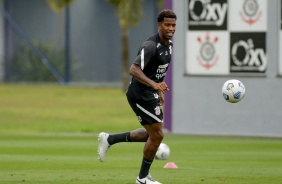 Gil durante penúltimo treino antes do confronto contra o Sport