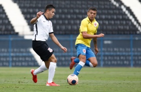 Thomas Argentino durante confronto entre Corinthians e Ibrachina FC pelo Paulista Sub-20