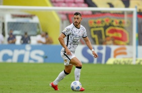 Giuliano durante confronto entre Sport e Corinthians