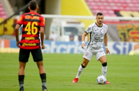 Giuliano durante confronto entre Sport e Corinthians