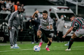 Gabriel Pereira marcou o gol da vitria do Corinthians contra o Fluminense