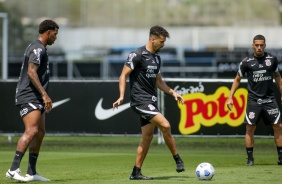 Gil, Lo Santos e Gabriel durante penltimo treino antes do Majestoso