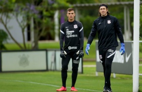 Donelli e Cássio no último treinamento antes do Majestoso contra o São Paulo