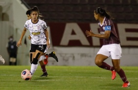 Jheniffer no duelo entre Corinthians e Ferroviria, pela semifinal do Paulista Feminino