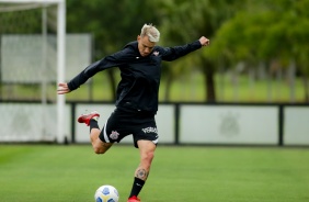 Rger Guedes no ltimo treinamento antes do Majestoso contra o So Paulo