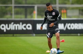 Victor Cantillo no ltimo treinamento antes do Majestoso contra o So Paulo