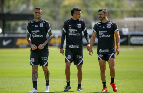 Luan, Cantillo e Giuliano no treino do Corinthians no CT Joaquim Grava