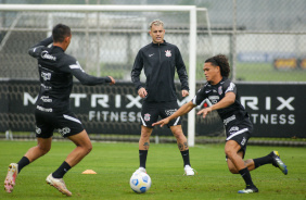 Rger Guedes e Reginaldo durante treino do Corinthians no CT Dr. Joaquim Grava